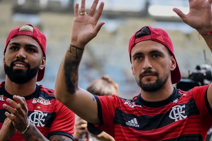 Arrascaeta elogia Gabigol e destaca sua importância para o Flamengo