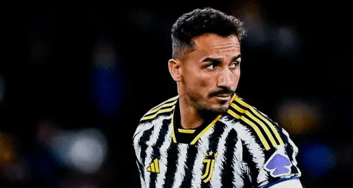 Danilo no Flamengo? Tite faz jogada para trazer lateral-direito à Gávea