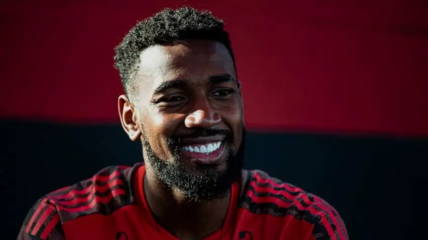 Gerson Retorna ao Flamengo: Impacto no Esquema e Dúvidas para o Jogo contra o São Paulo