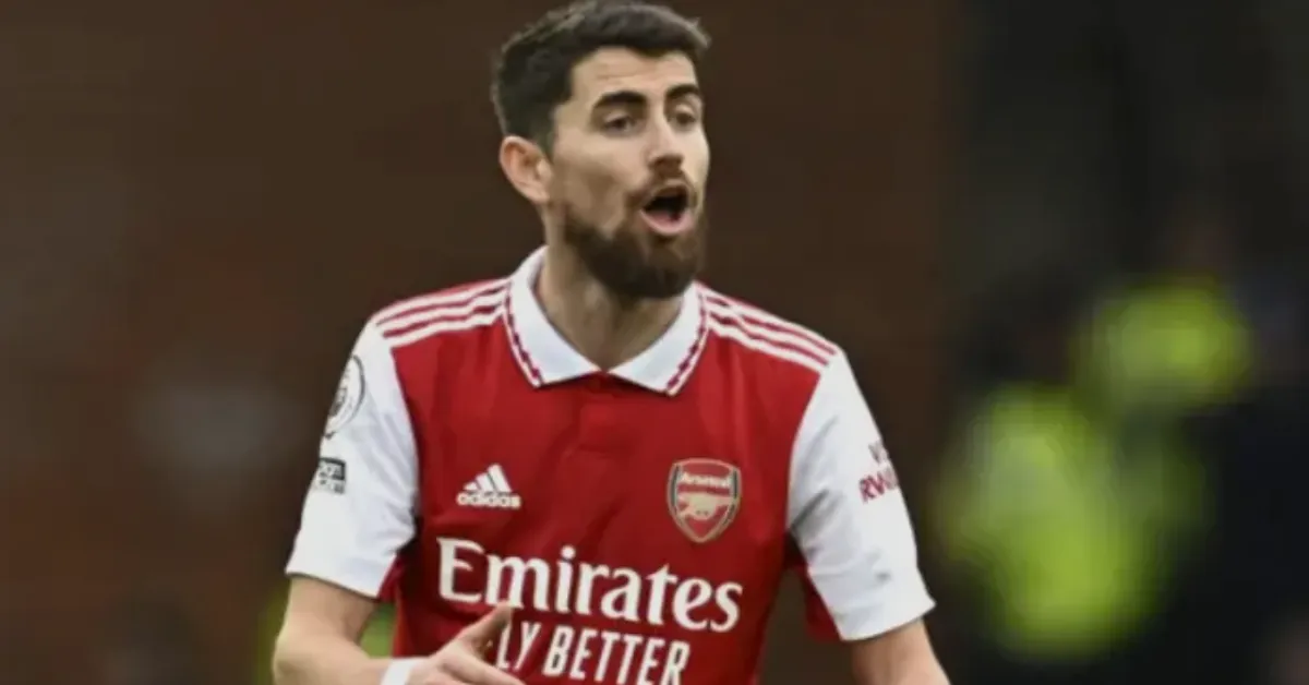 Flamengo mira Jorginho para Super Mundial e Brasileirão