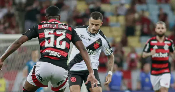 Vasco x Flamengo: Relembre o Chocolate da Páscoa de 2000