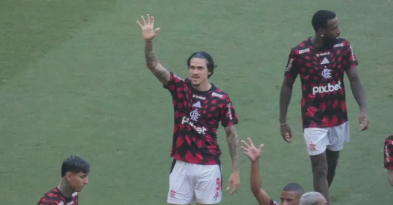 Flamengo recupera intensidade e moral para a Libertadores. Análise tática do jogo.
