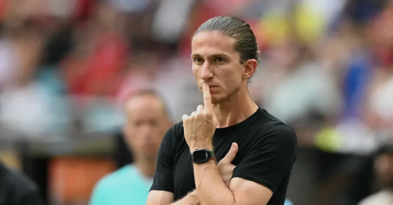 Flamengo: Renovação de Filipe Luís em Foco e Situação de Pedro