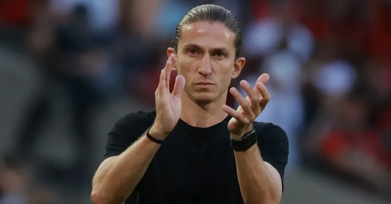 Revelado: Filipe Luís Explica Queda de Pedro com Dados de GPS no Flamengo