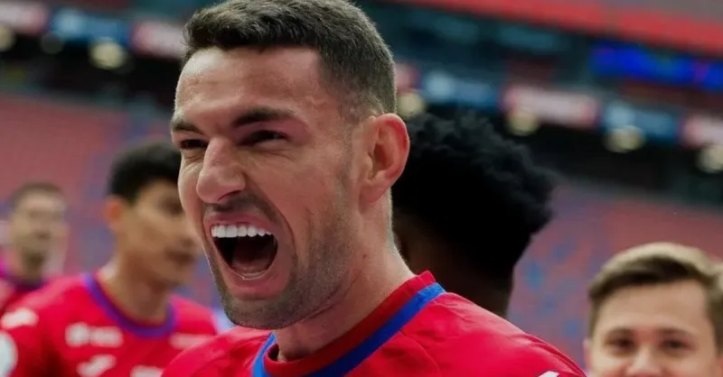 Flamengo Lucra Milhões: Venda de Ex-Zagueiro da Base Rende Quantia Inesperada