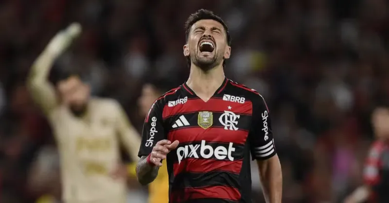 Arrascaeta Revela Verdade Sobre Filipe Luís no Flamengo: Sucesso X Críticas