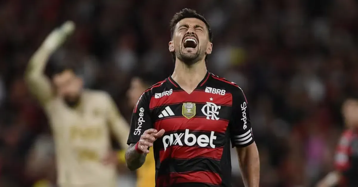 Arrascaeta Revela Verdade Sobre Filipe Luís no Flamengo: Sucesso X Críticas