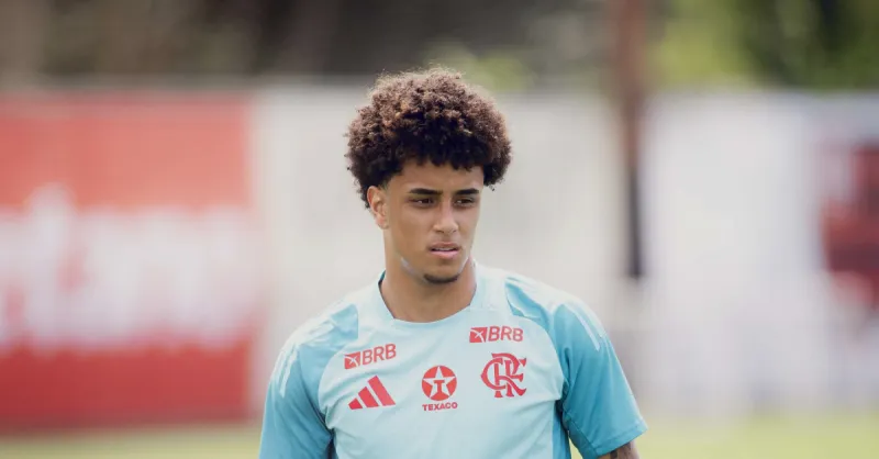 Ryan Roberto: Promessa Do Flamengo No Treino Principal E Olhos Europeus