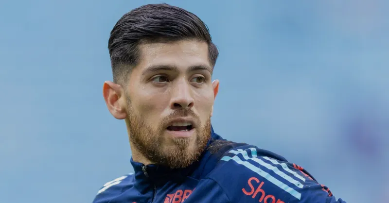 Rossi: A Jornada do Goleiro do Flamengo do Estudiantes ao Estrelato