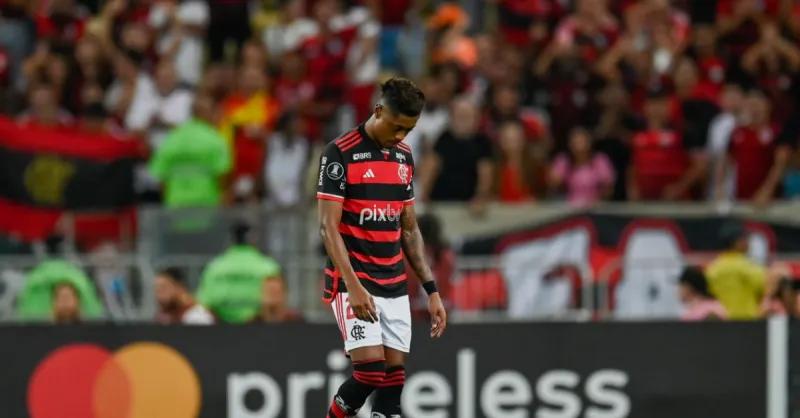Bruno Henrique: Gesto Polêmico, Defesa Contundente e Inquérito Conmebol