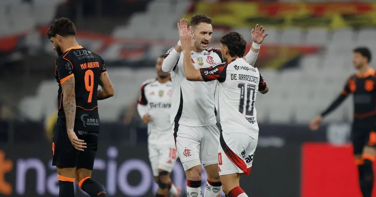 Flamengo: Virada Magnífica Contra Corinthians Consolida Liderança Absoluta no Brasileirão