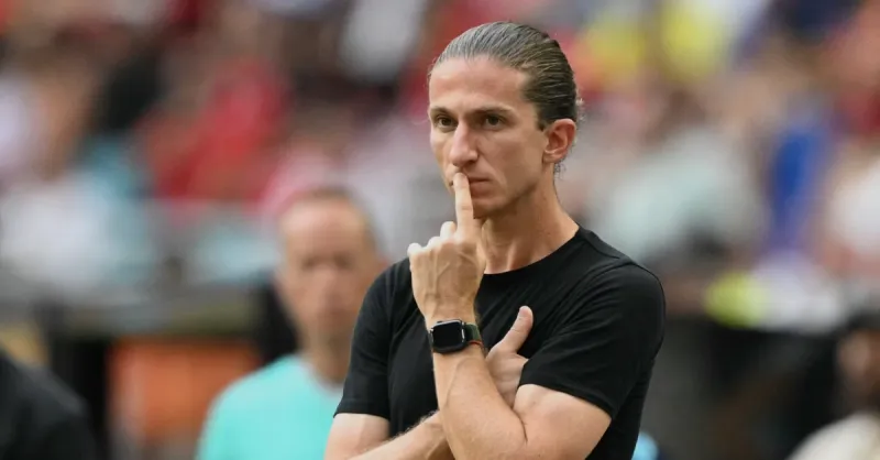 Libertadores: Dúvidas e Escalação do Flamengo na Chegada a Lima – O Que Filipe Luís Prepara?