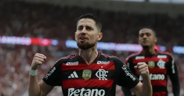 Troféu Mesa Redonda: Flamengo Campeão e a Surpreendente Paridade de Prêmios Individuais