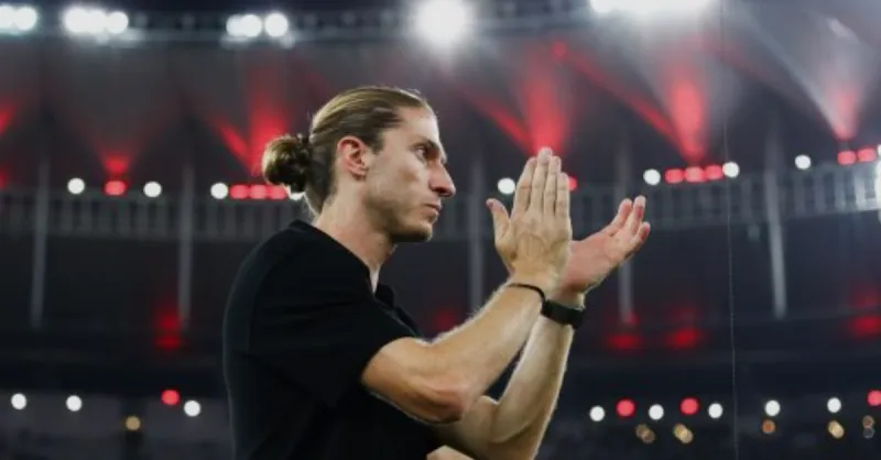 Chelsea tenta Filipe Luís: Saiba por que o técnico do Flamengo não saiu