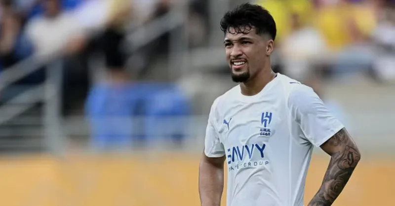 Flamengo busca Marcos Leonardo e Kauã Elias no mercado da bola