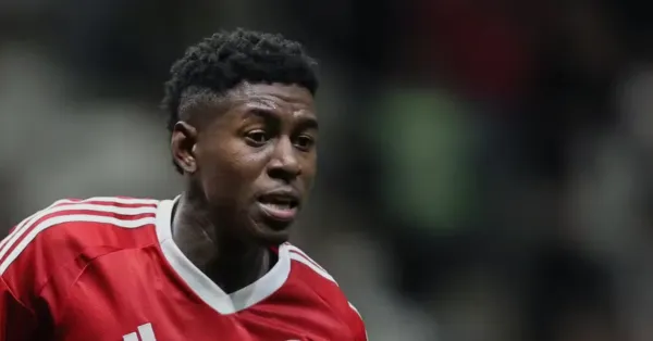 Flamengo Contrata Vitão: Detalhes da Venda e Duração do Contrato