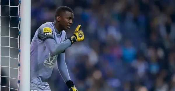 Flamengo Contrata Goleiro Andrew: Entenda a Mudança de Rota na Busca por Reforços