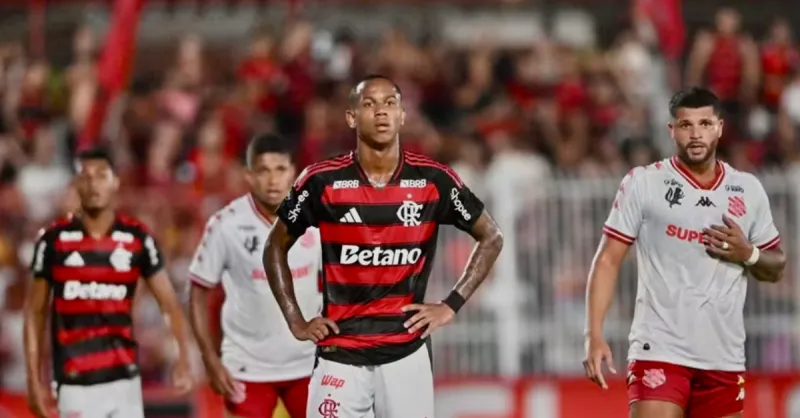 Wallace Yan emocionado em adeus ao Flamengo: valores da negociação e números do atacante